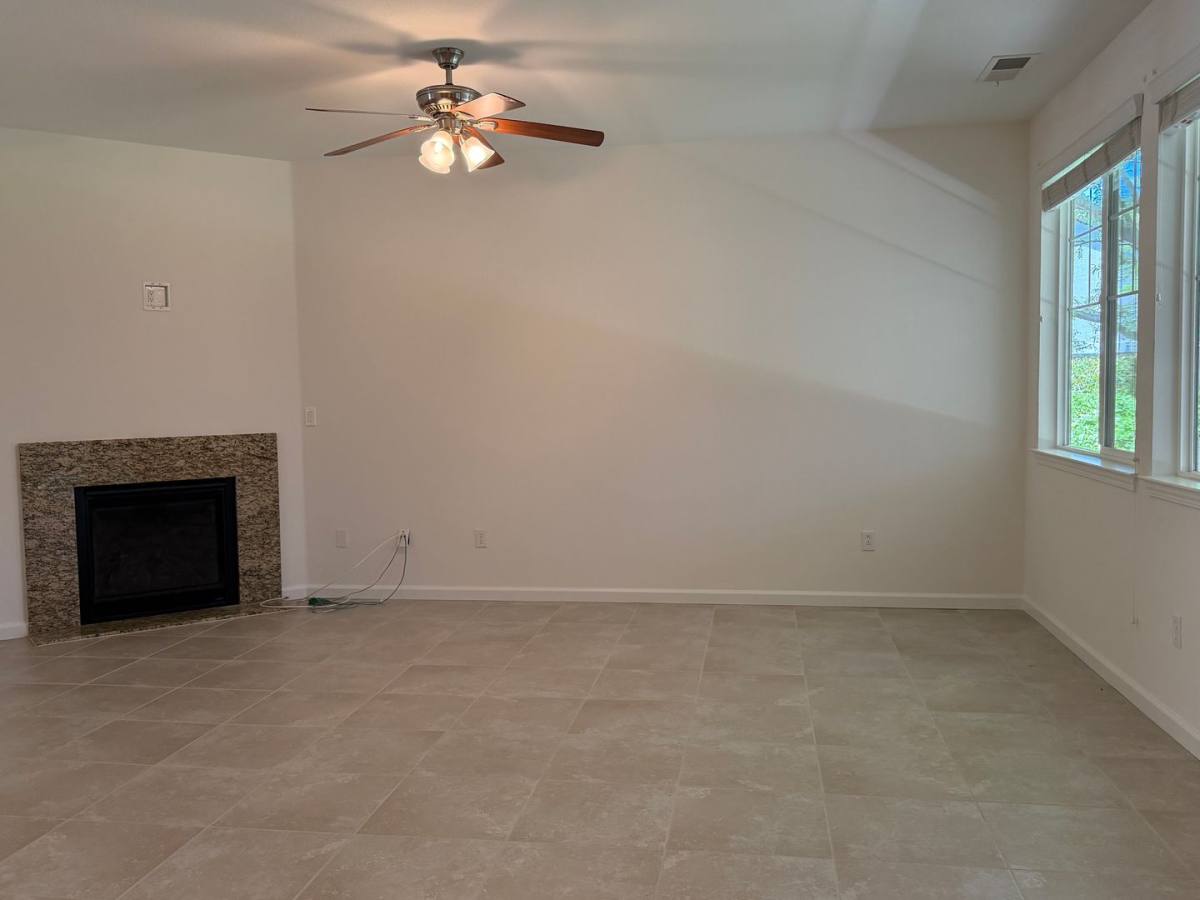 House for rent at 10890 Oakhaven, Reno, NV 89521