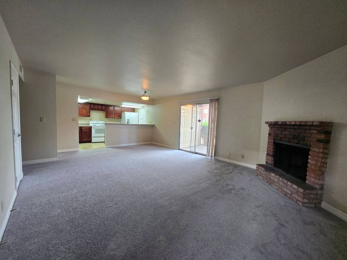 Condo for rent at 5360 Indian River Dr, Las Vegas, NV 89103