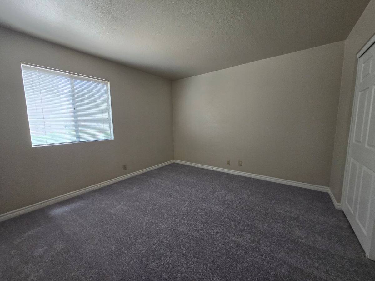 Condo for rent at 5360 Indian River Dr, Las Vegas, NV 89103