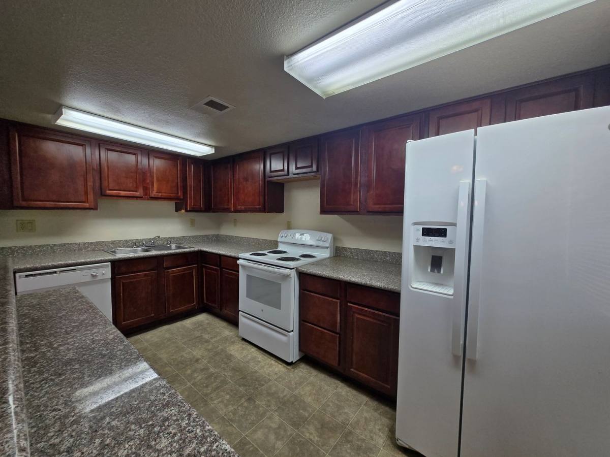Condo for rent at 5360 Indian River Dr, Las Vegas, NV 89103
