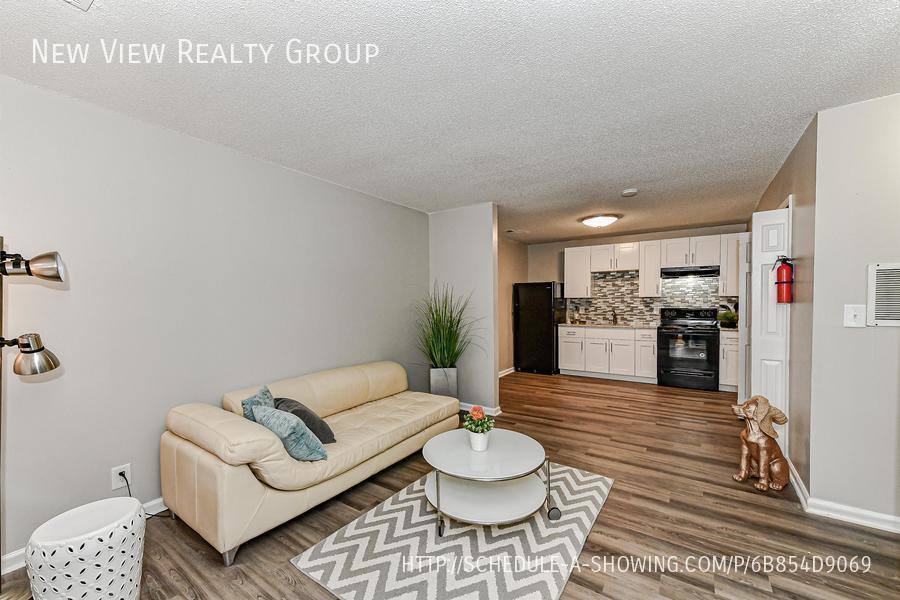 Apartment for rent at 225 Hoskins Mill Lane #B, Charlotte, NC 28208