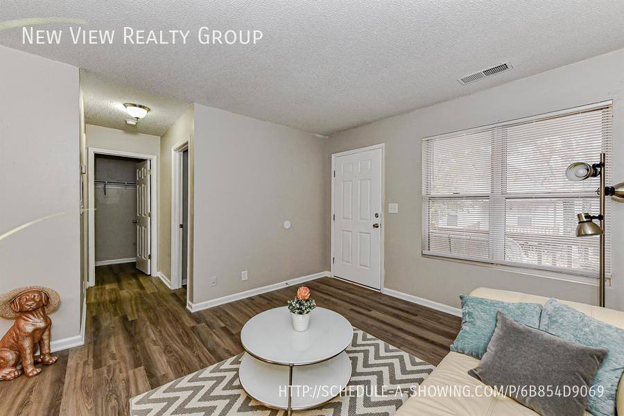 Apartment for rent at 225 Hoskins Mill Lane #B, Charlotte, NC 28208