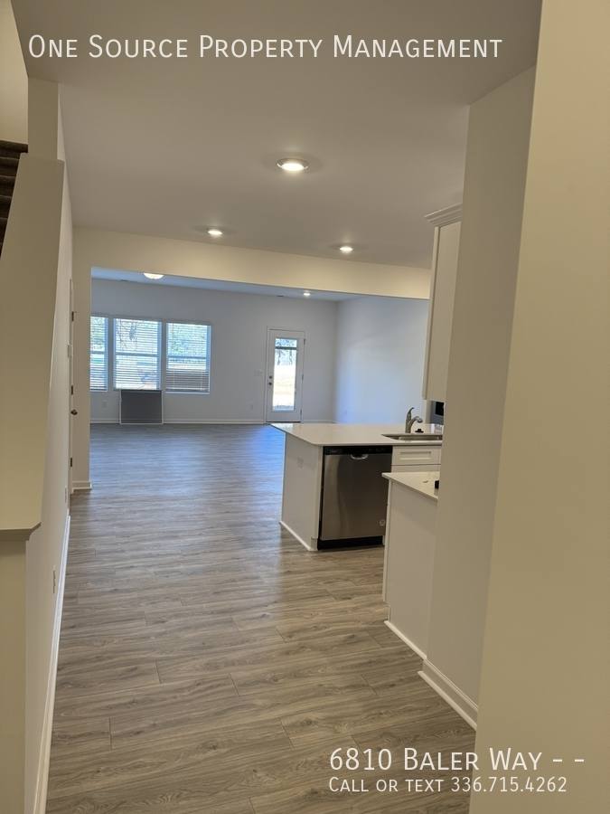 Townhouse for rent at 6810 Baler Way, Thomasville, NC 27360