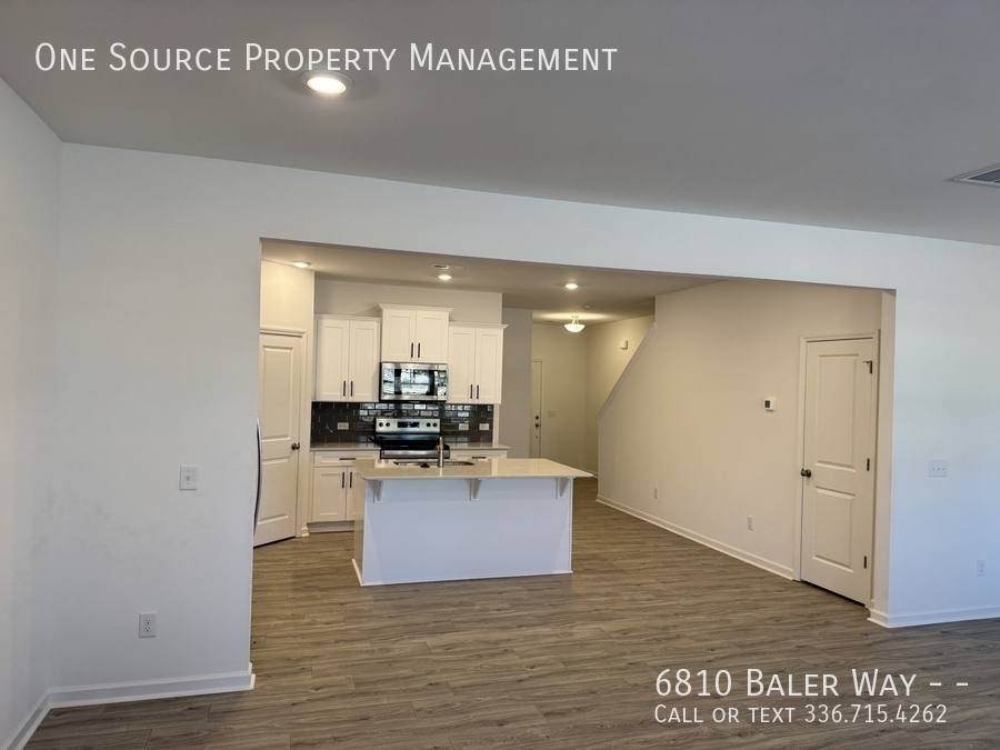Townhouse for rent at 6810 Baler Way, Thomasville, NC 27360