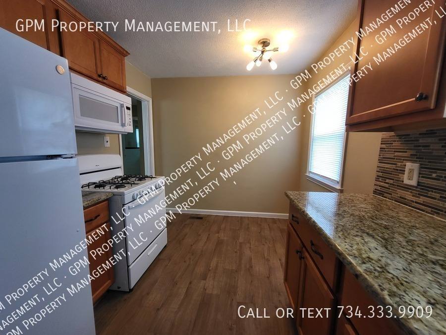 House for rent at 15806 Meyer Ave, Allen Park, MI 48101