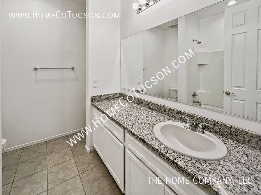 House for rent at 35030 S Stargazer Ave, Red Rock, AZ 85145