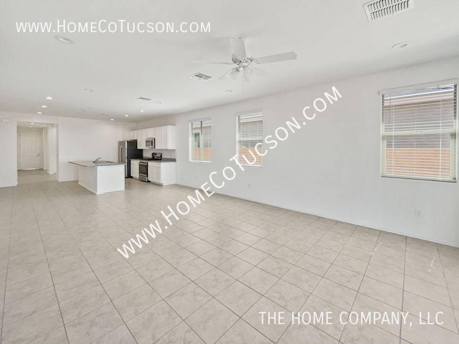 House for rent at 35030 S Stargazer Ave, Red Rock, AZ 85145