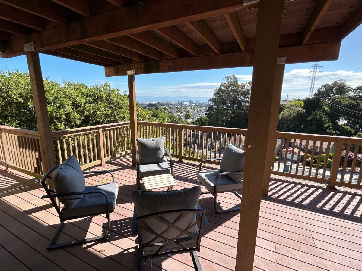 House for rent at 850 Morningside Dr, Millbrae, CA 94030