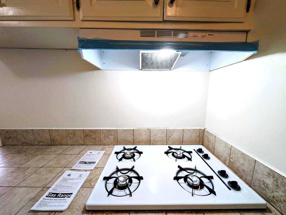 Apartment for rent at 915 S Arden Place, Anaheim, CA 92802