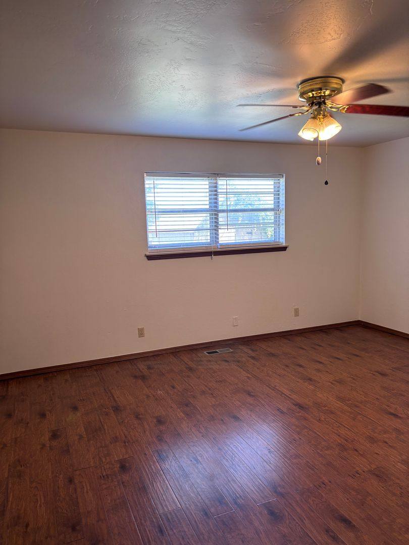 House for rent at 802 Amity Lane, El Reno, OK 73036