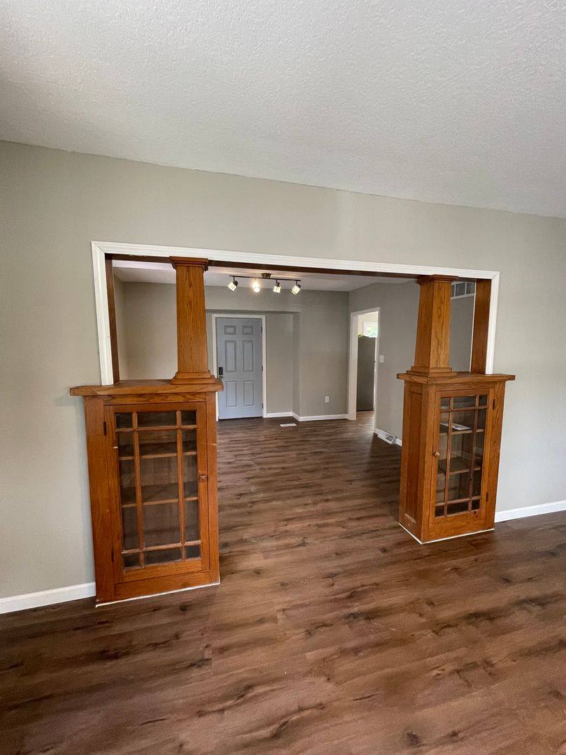 House for rent at 1530 E 14th St, Des Moines, IA 50316