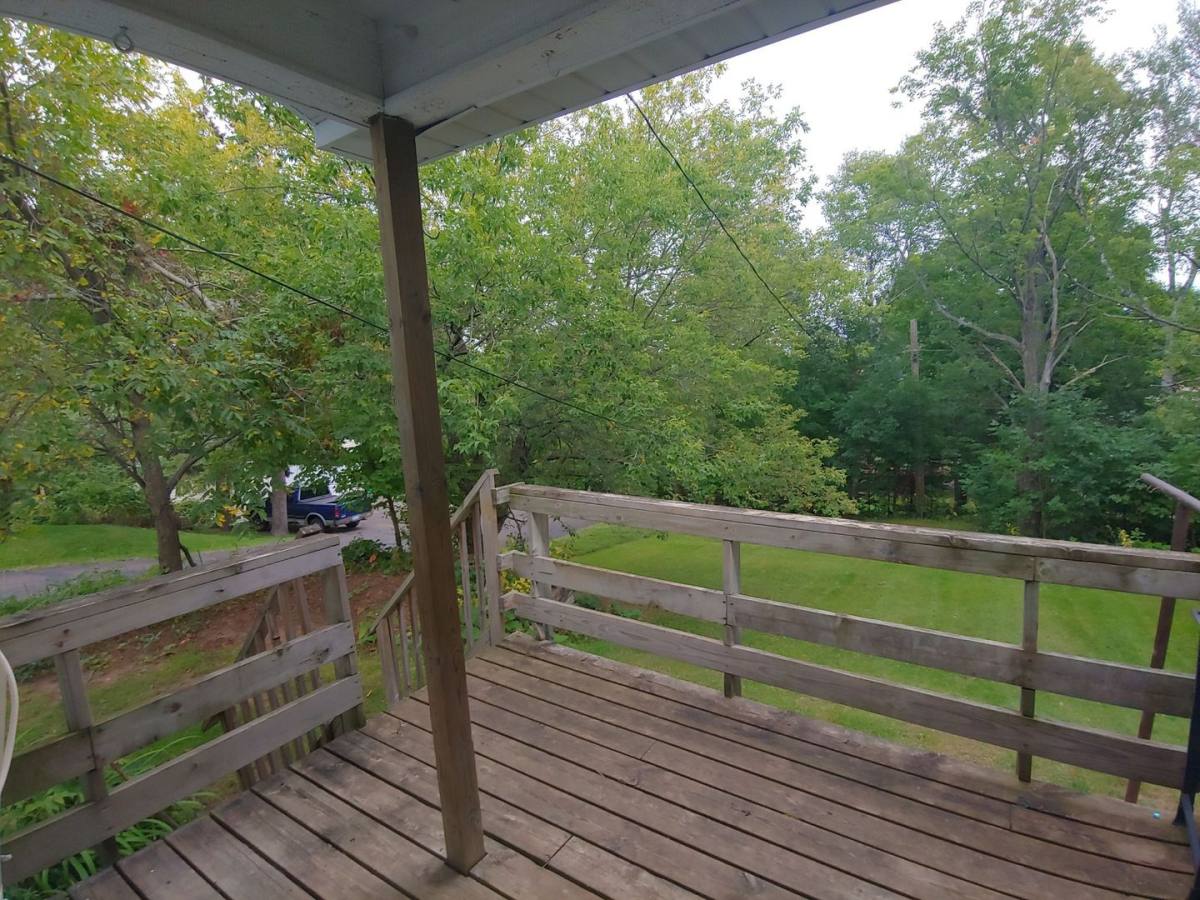 Apartment for rent at 616-618 Spear Ave, Duluth, MN 55803