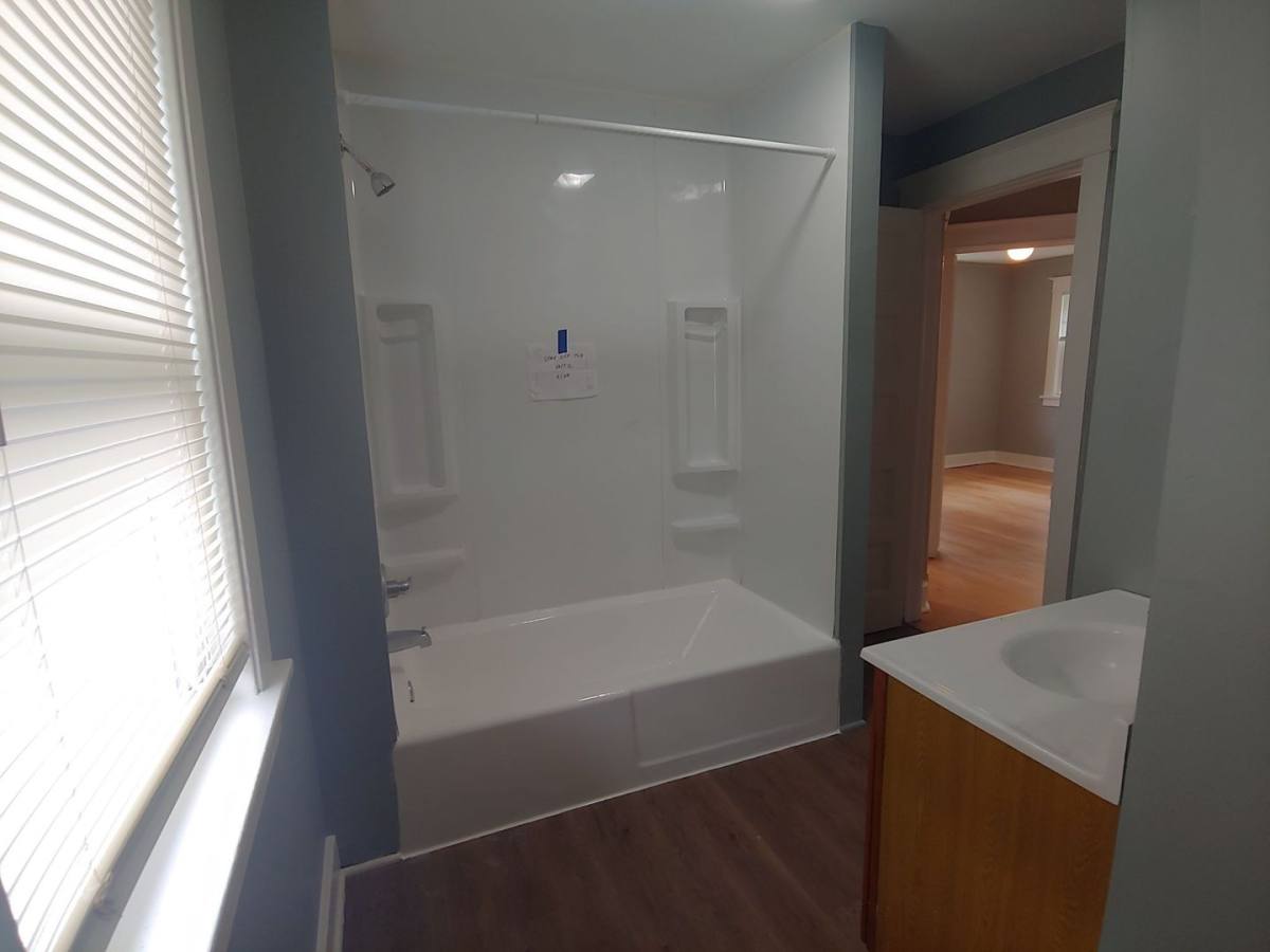 Apartment for rent at 616-618 Spear Ave, Duluth, MN 55803
