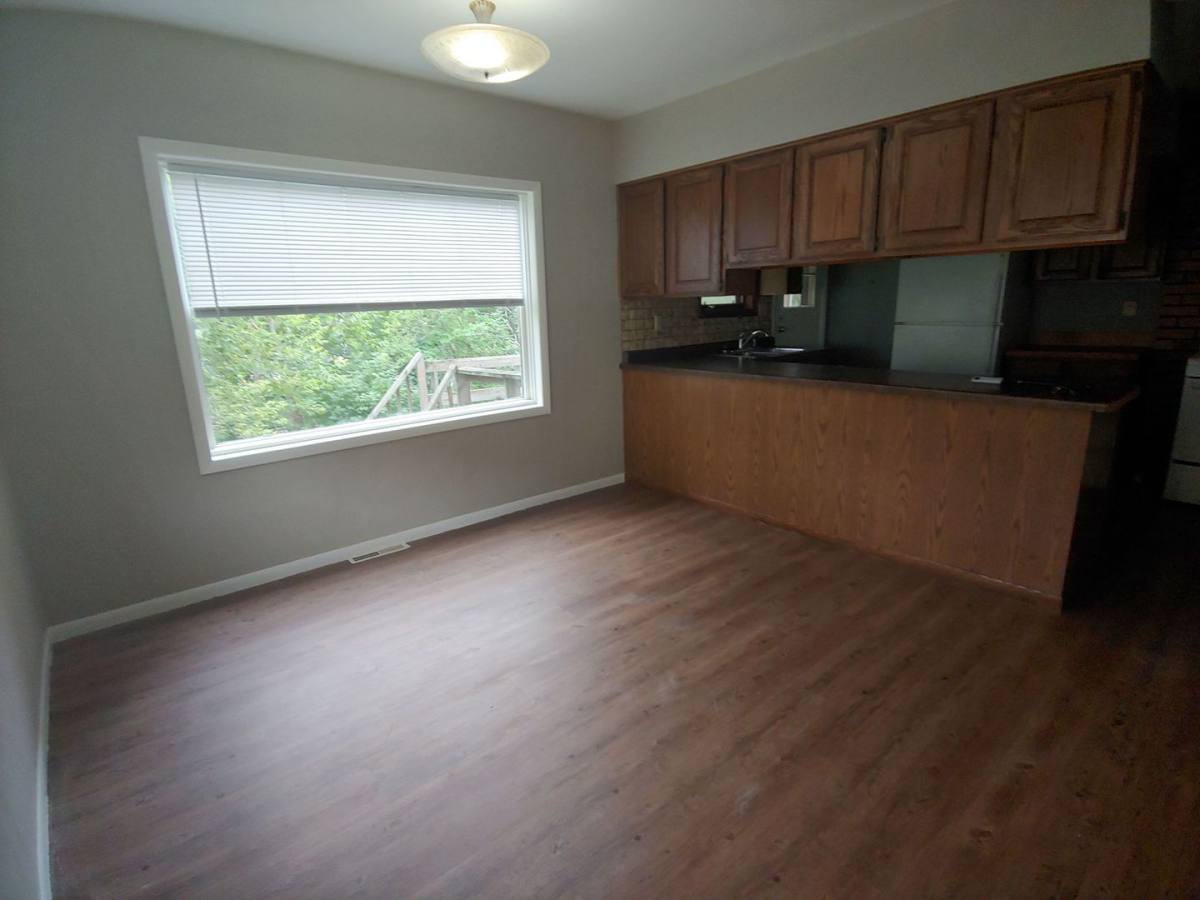 Apartment for rent at 616-618 Spear Ave, Duluth, MN 55803
