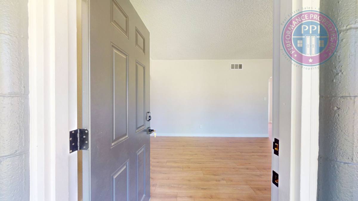 House for rent at 7308 N Jordan Ave, Portland, OR 97203