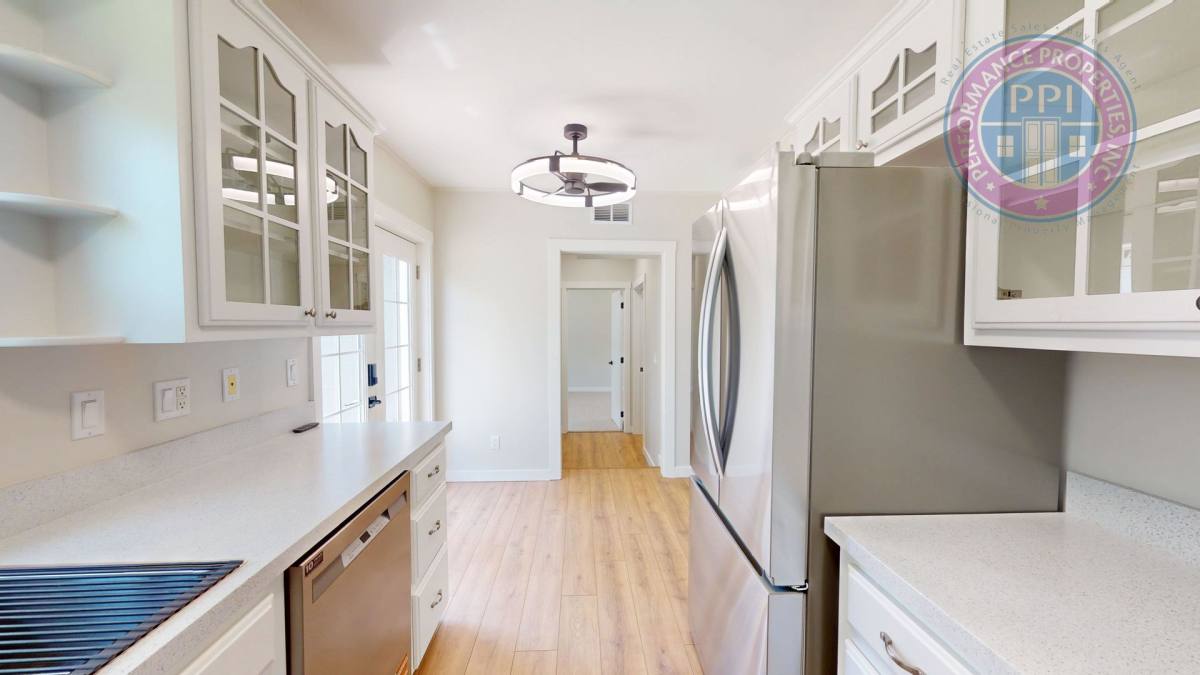 House for rent at 7308 N Jordan Ave, Portland, OR 97203