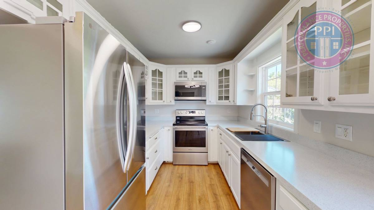 House for rent at 7308 N Jordan Ave, Portland, OR 97203
