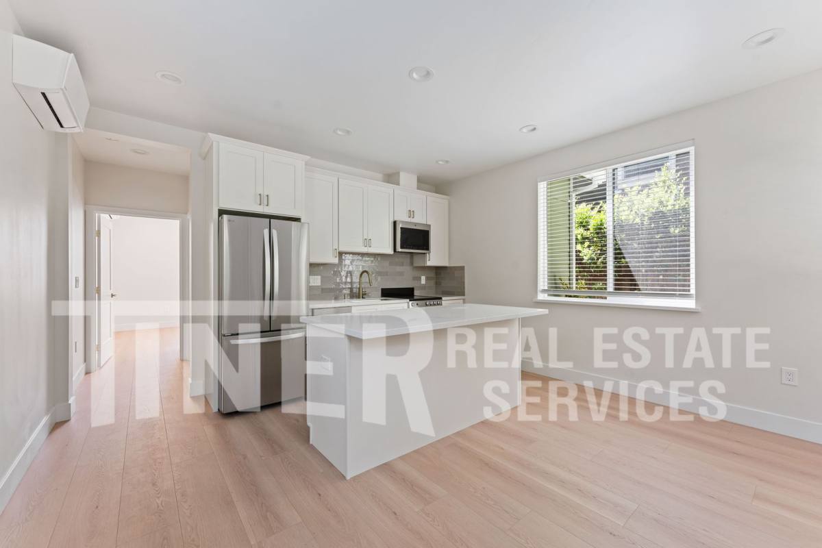 Apartment for rent at 1314 Q St #4, Sacramento, CA 95811