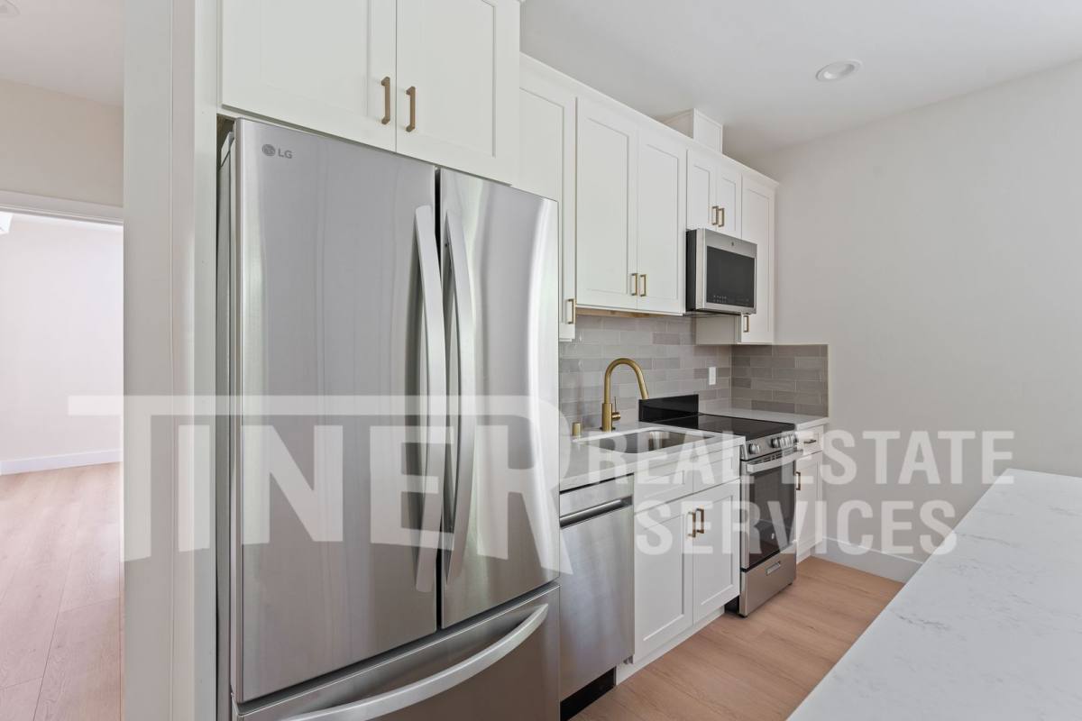 Apartment for rent at 1314 Q St #4, Sacramento, CA 95811