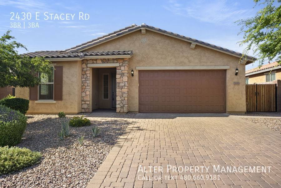 House for rent at 2430 E Stacey Rd, Gilbert, AZ 85298