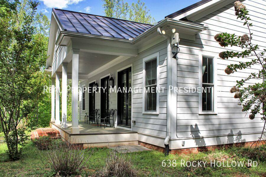 House for rent at 638 Rocky Hollow Rd, Charlottesville, VA 22911