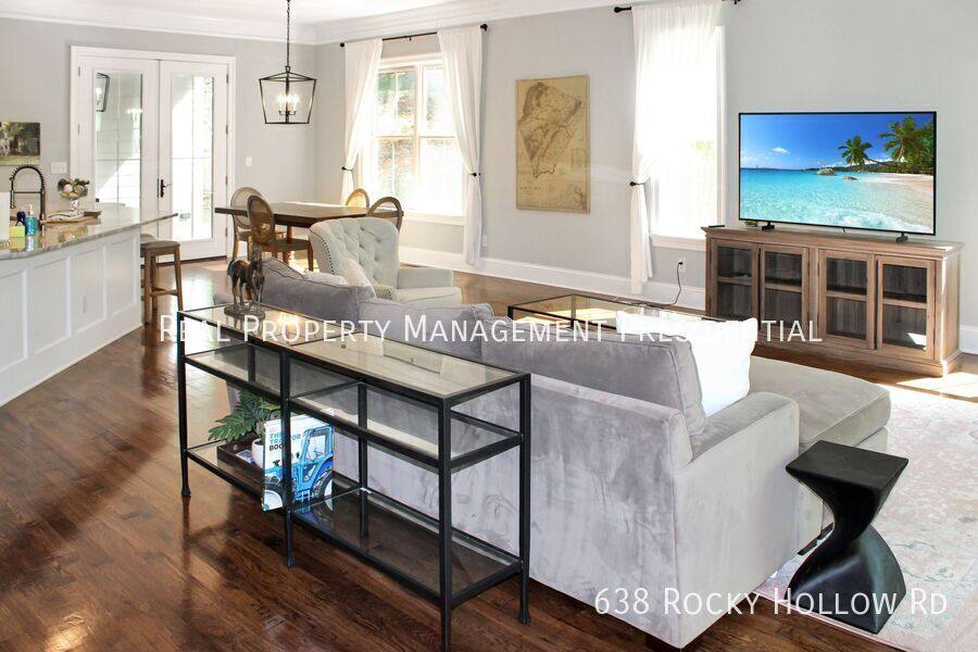 House for rent at 638 Rocky Hollow Rd, Charlottesville, VA 22911