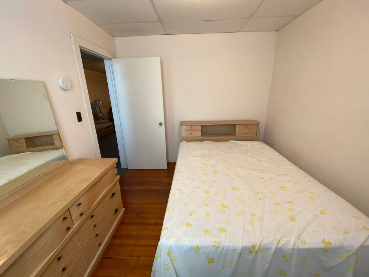 Apartment for rent at 106 E 3rd St, Salisbury, MO 65281