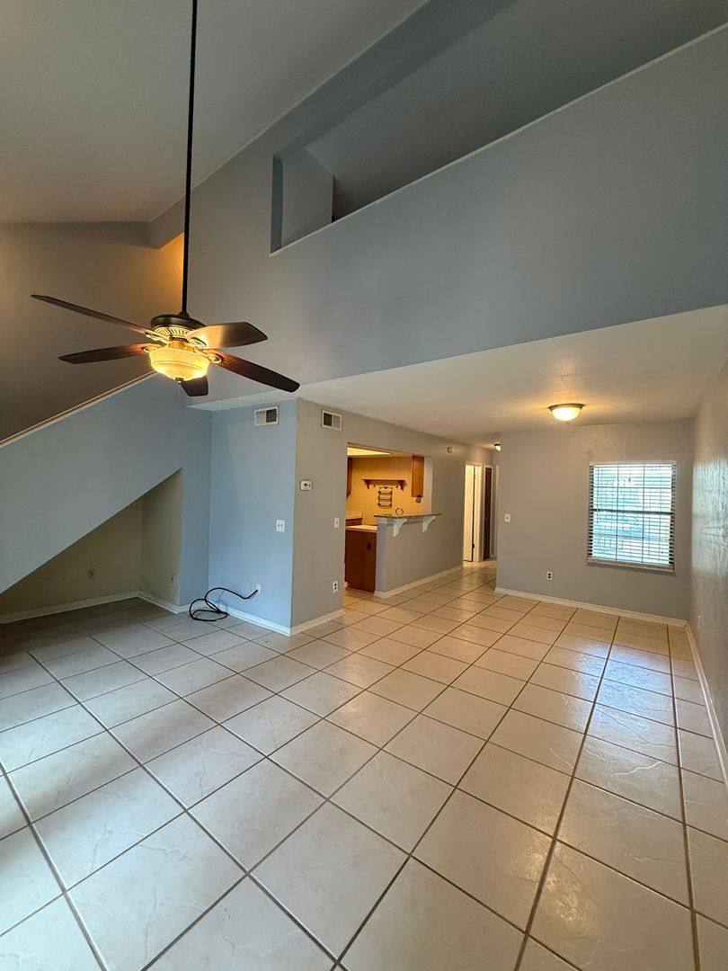 Townhouse for rent at 7200 SW 8th Ave, Gainesville, FL 32607