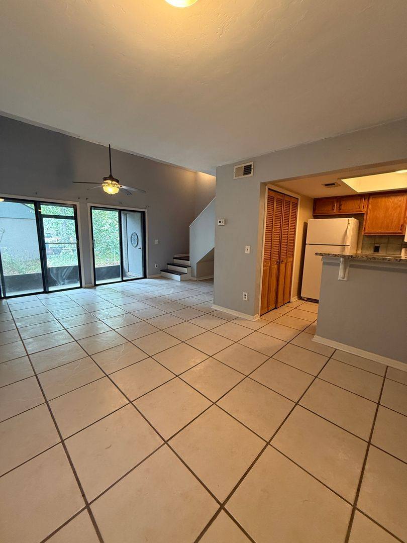Townhouse for rent at 7200 SW 8th Ave, Gainesville, FL 32607