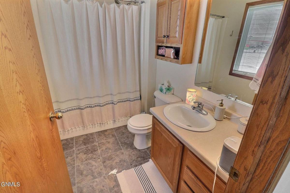 Apartment for rent at 832 Lambton Ave, Bismarck, ND 58503