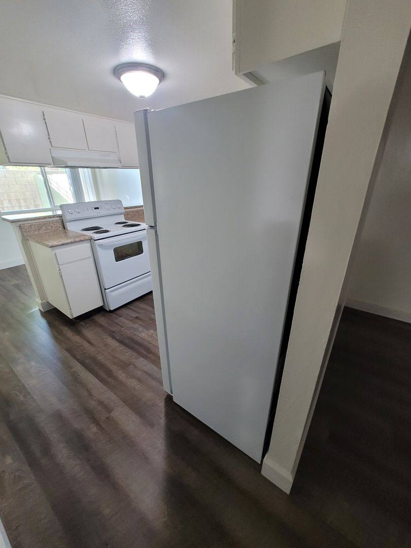 Apartment for rent at 4949 Gearhart Ave, Fresno, CA 93726