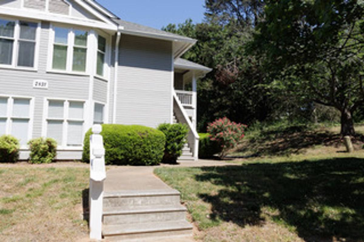 Apartment for rent at 2831 Edridge Court, Raleigh, NC 27612
