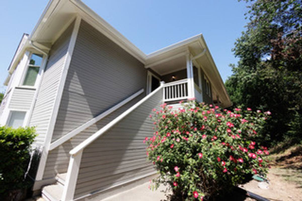 Apartment for rent at 2831 Edridge Court, Raleigh, NC 27612