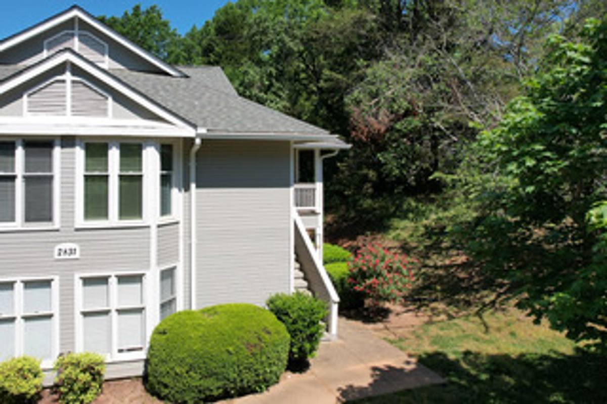Apartment for rent at 2831 Edridge Court, Raleigh, NC 27612