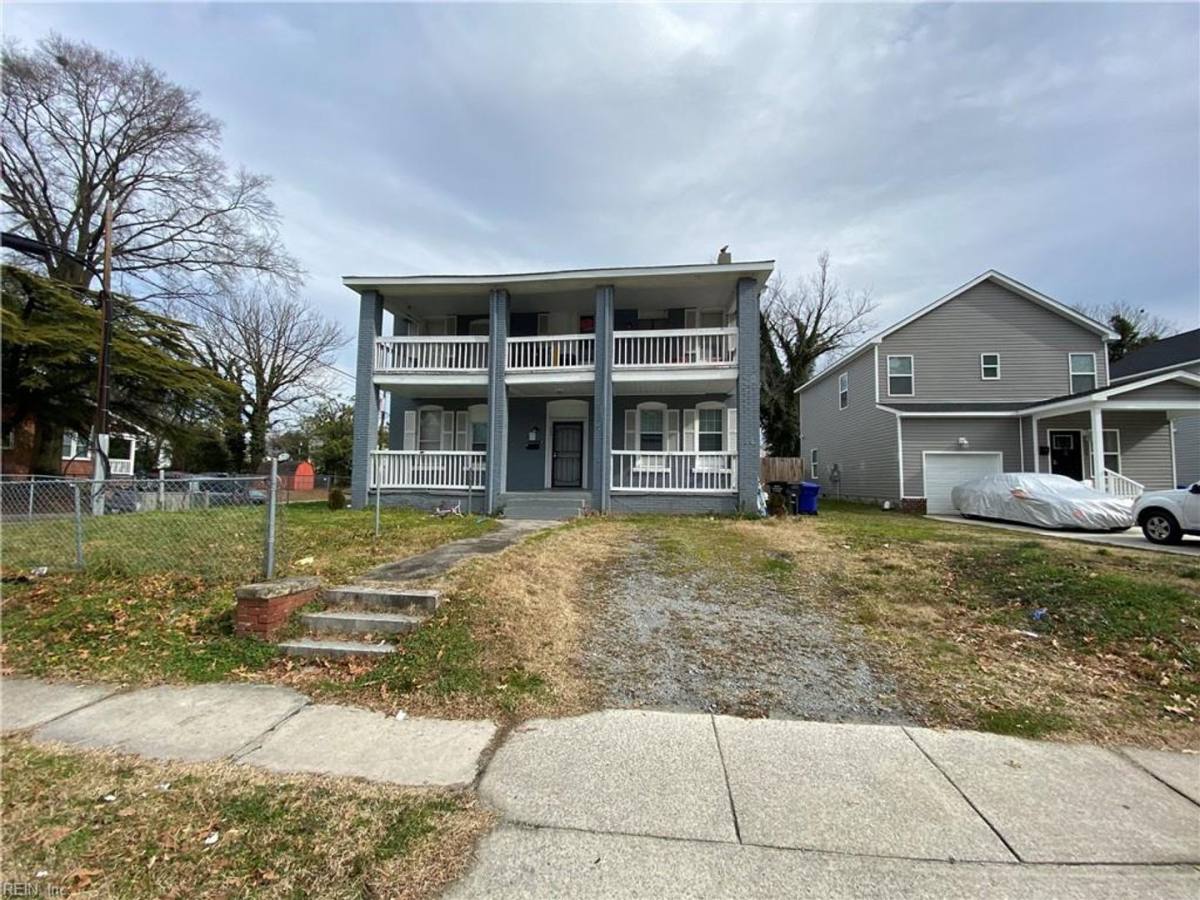 House for rent at 1503 Elm Ave, Portsmouth, VA 23704