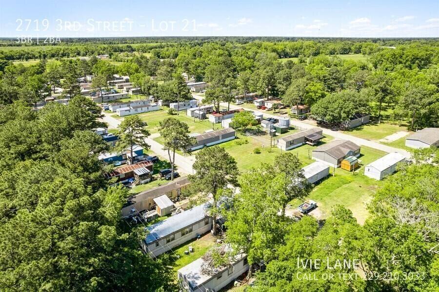 House for rent at 2719 3rd St #21, Huffman, TX 77336