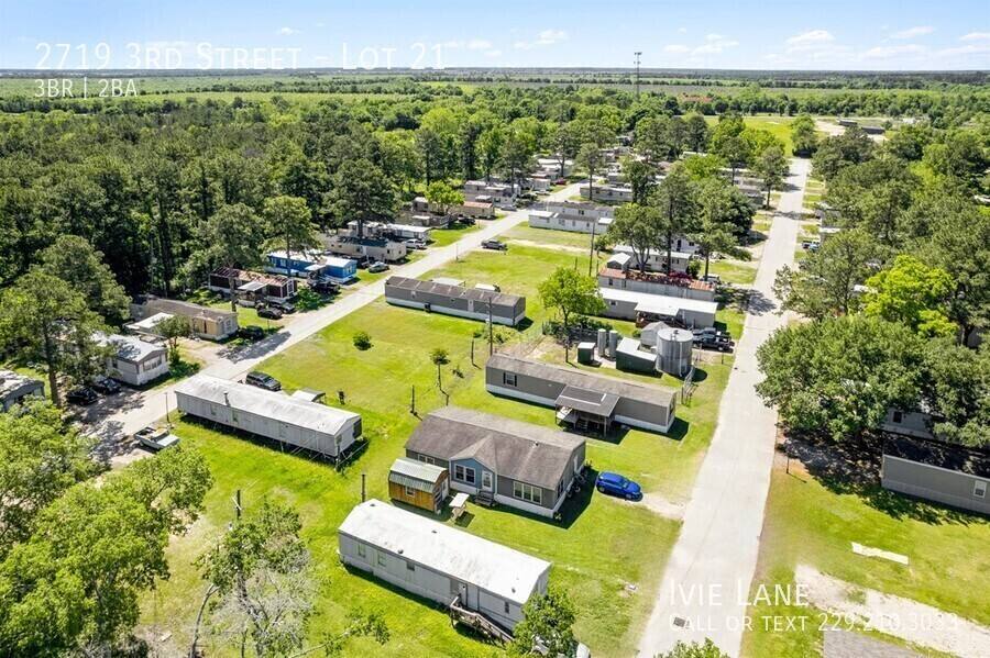 House for rent at 2719 3rd St #21, Huffman, TX 77336
