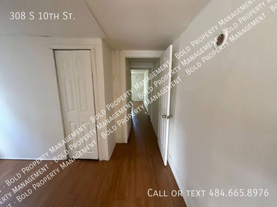 House for rent at 308 S 10th St, Lebanon, PA 17042