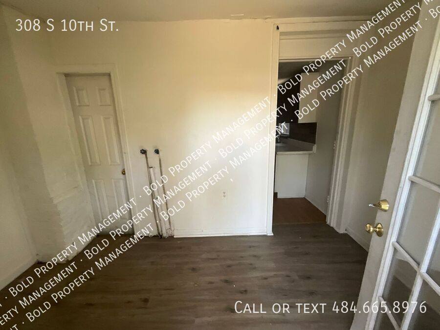 House for rent at 308 S 10th St, Lebanon, PA 17042