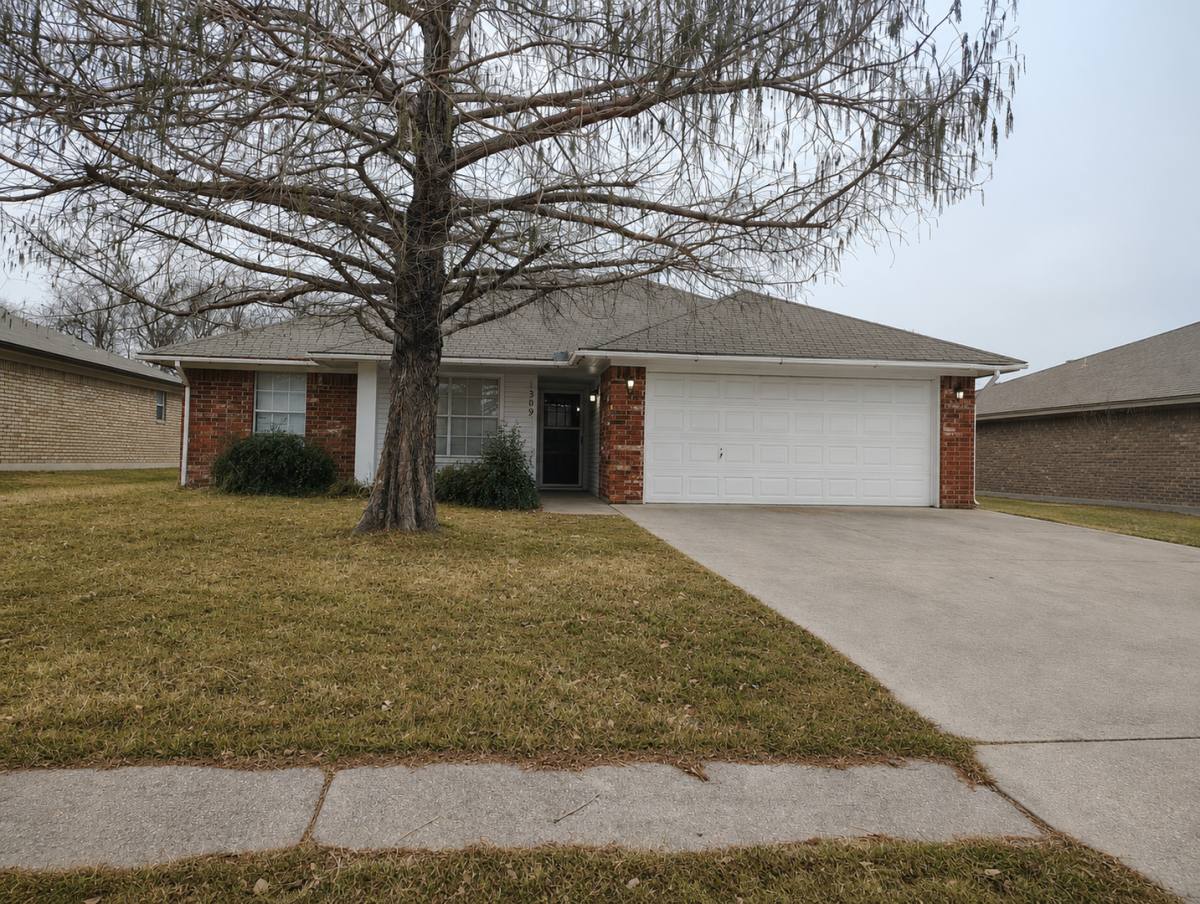 House for rent at 1309 Elke Circle, Copperas Cove, TX 76522