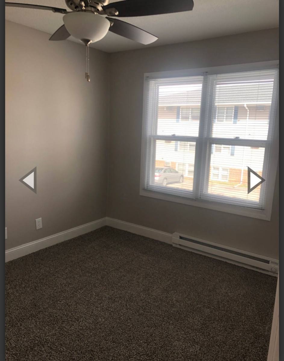 Apartment for rent at 1424 E Walnut St, Des Moines, IA 50316