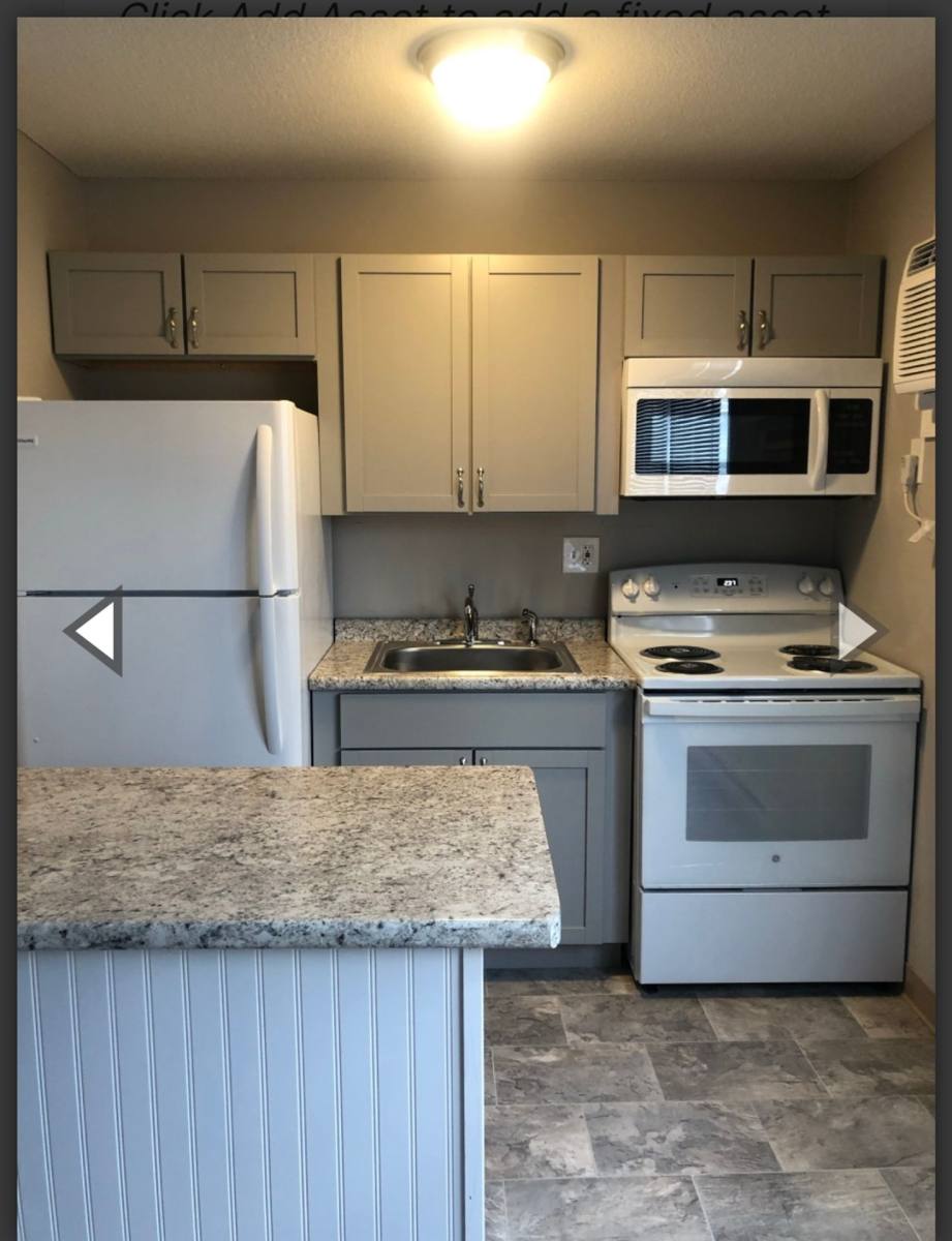 Apartment for rent at 1424 E Walnut St, Des Moines, IA 50316