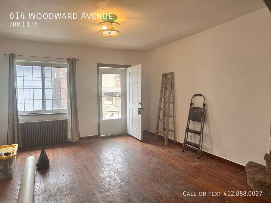 House for rent at 614 Woodward Ave, McKees Rocks, PA 15136