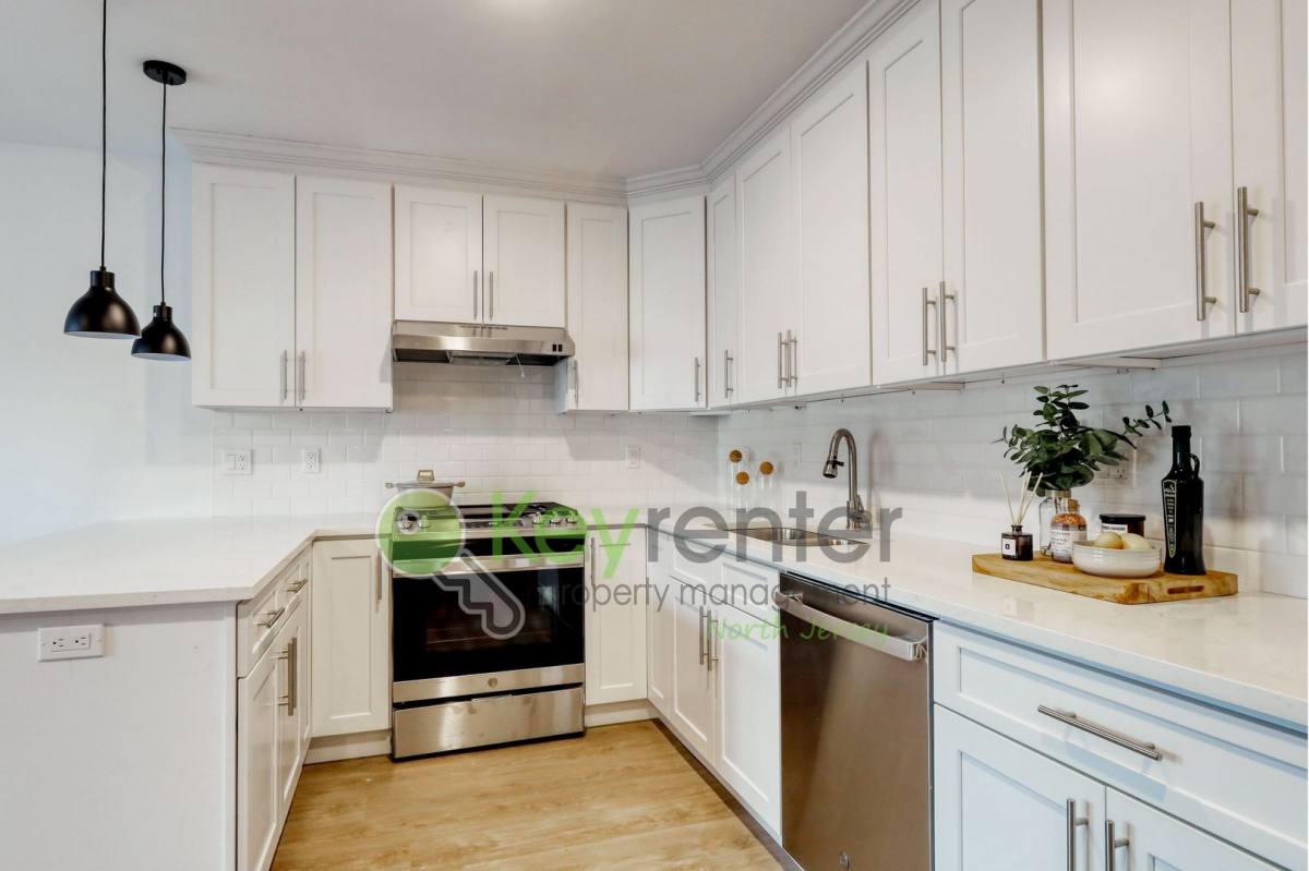 Townhouse for rent at 176 Pennington Ave #14, Passaic, NJ 07055