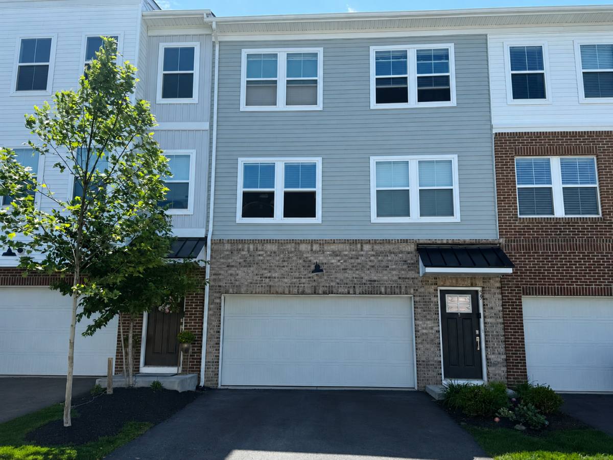 Townhouse for rent at 59 Four Leaf Dr, Downingtown, PA 19335