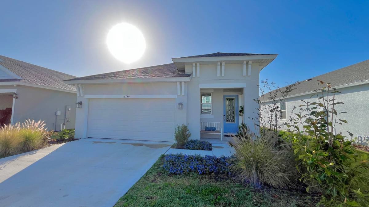 House for rent at 6740 Great Bear Dr, Lakeland, FL 33805