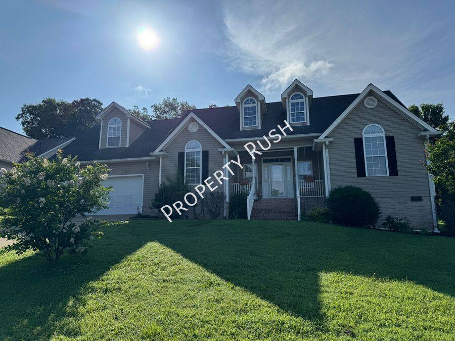 House for rent at 196 Blue Heron Dr, Ringgold, GA 30736