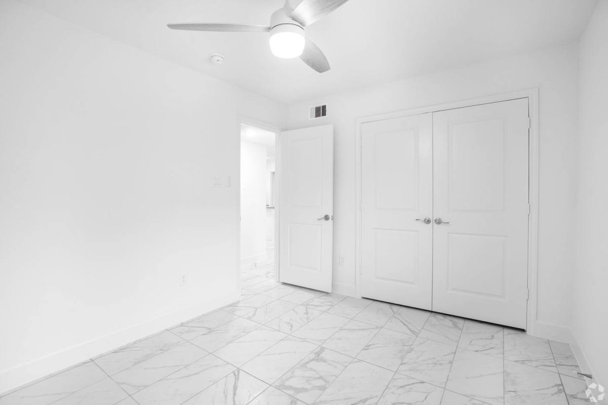 Apartment for rent at 4410 Bellfort St, Houston, TX 77051