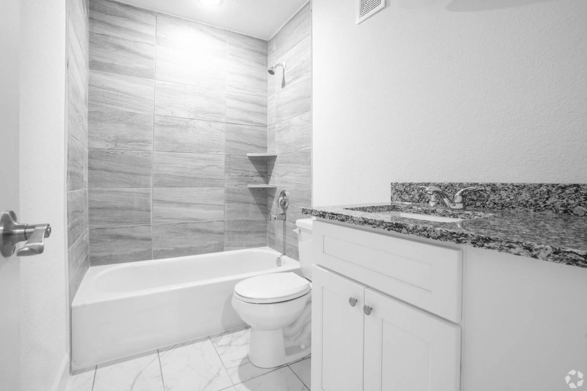 Apartment for rent at 4410 Bellfort St, Houston, TX 77051