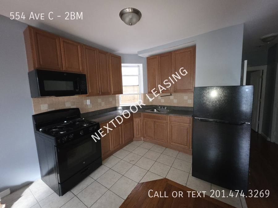 Apartment for rent at 554 Ave C #2BM, Bayonne, NJ 07002